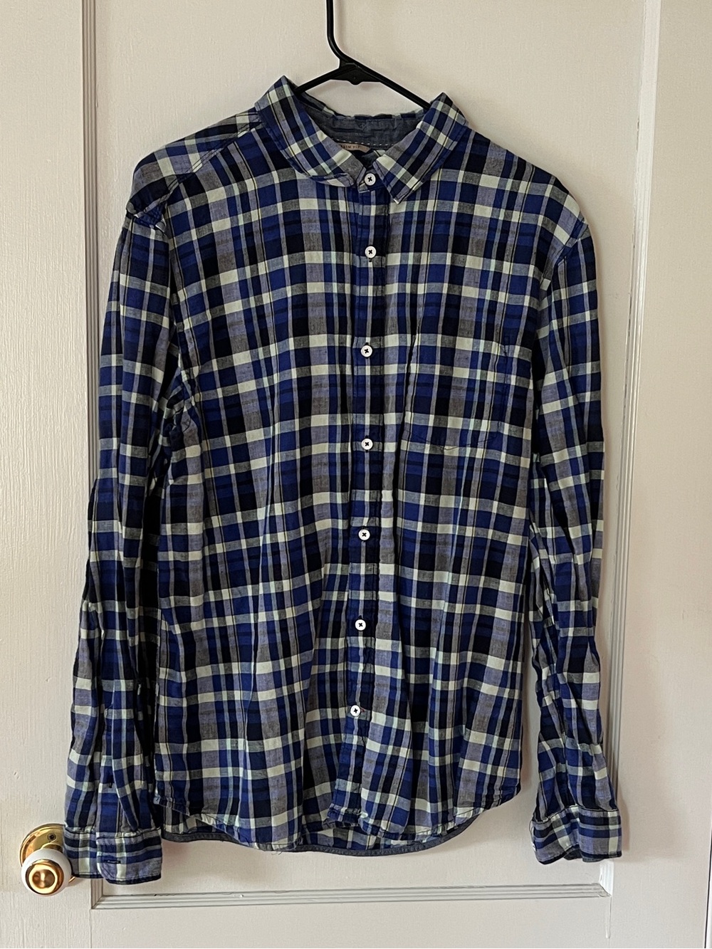 Guess Men's Blue Plaid Button-Up Shirt